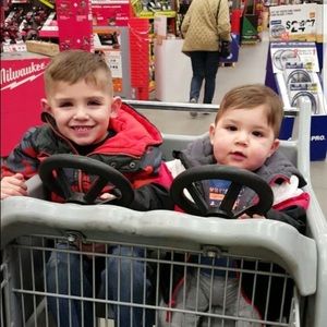 Meet your Posher, Johnny